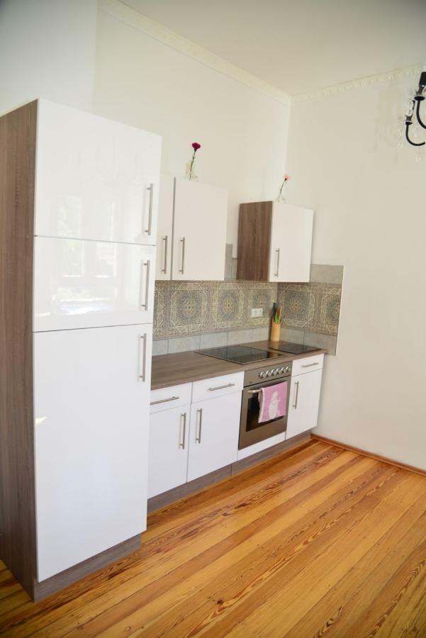 Evin Apartment
